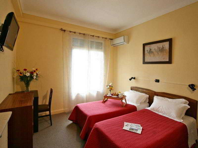 Hotel Savoy Juan-les-Pins Zimmer foto
